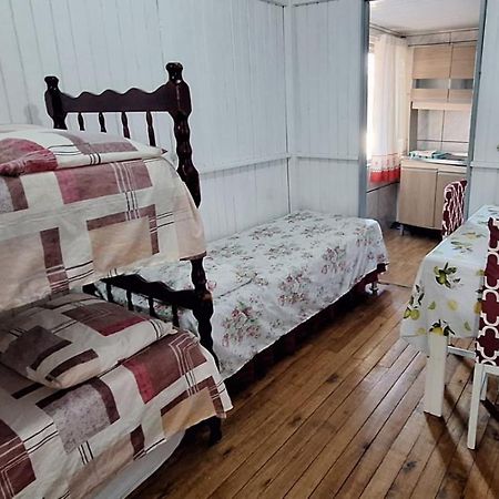 Casa De 2 Quartos Com 2 Ares-Condicionados Em Torres-Rs - Na Mais Bela Praia Gaucha - Cozinha - Banheiro - Tv Smart 32 E Wi-Fi - Estacionamento - Anfitria Superhost No Bnb Villa Exteriör bild