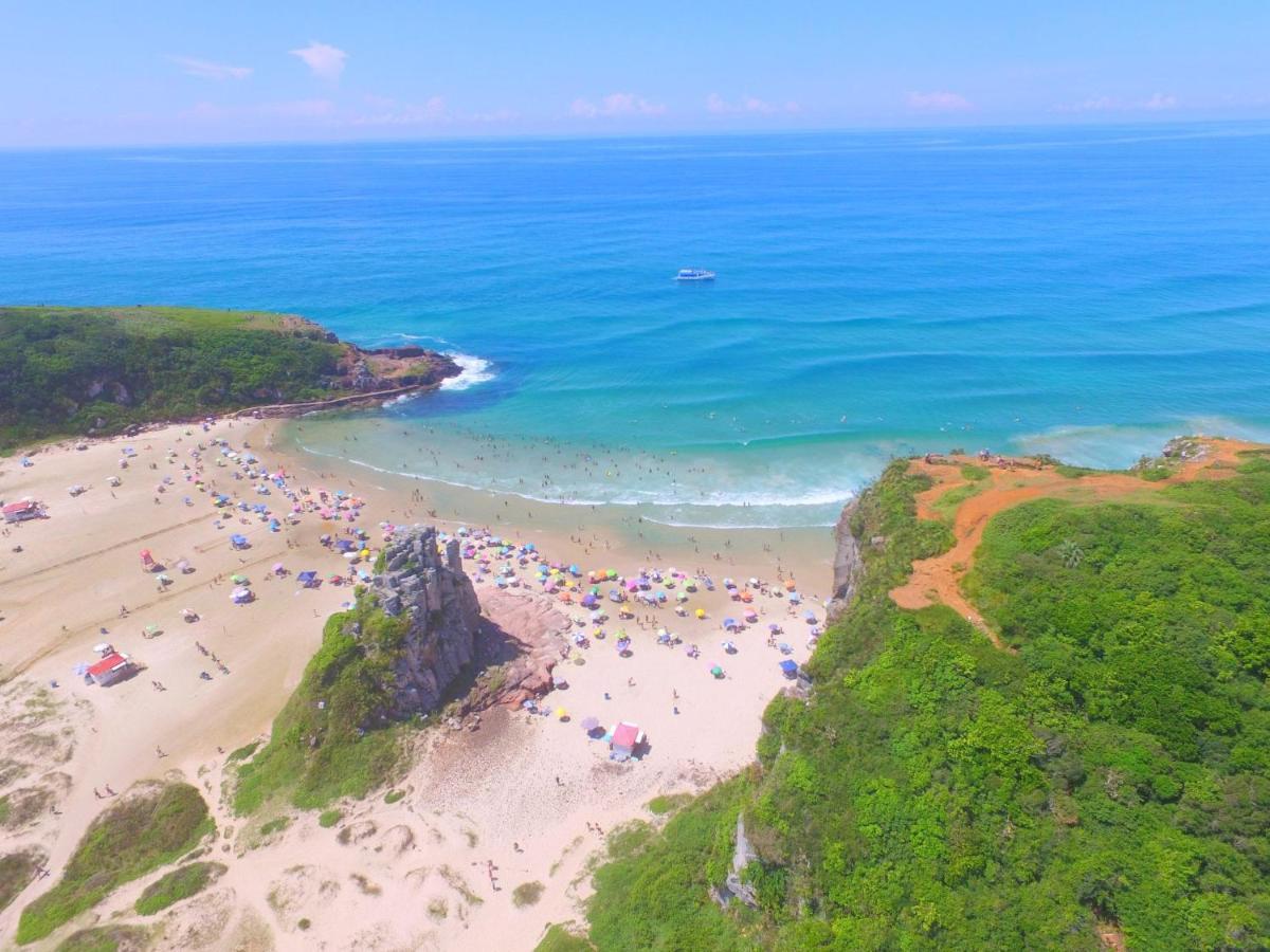 Casa De 2 Quartos Com 2 Ares-Condicionados Em Torres-Rs - Na Mais Bela Praia Gaucha - Cozinha - Banheiro - Tv Smart 32 E Wi-Fi - Estacionamento - Anfitria Superhost No Bnb Villa Exteriör bild
