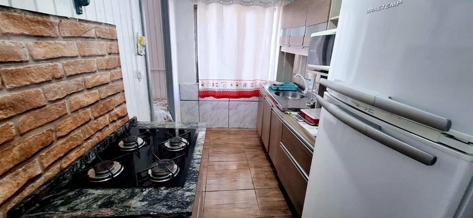 Casa De 2 Quartos Com 2 Ares-Condicionados Em Torres-Rs - Na Mais Bela Praia Gaucha - Cozinha - Banheiro - Tv Smart 32 E Wi-Fi - Estacionamento - Anfitria Superhost No Bnb Villa Exteriör bild