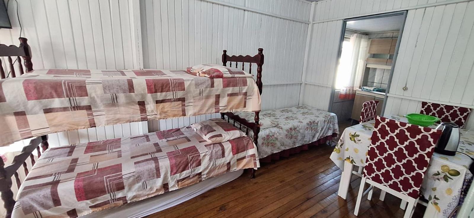 Casa De 2 Quartos Com 2 Ares-Condicionados Em Torres-Rs - Na Mais Bela Praia Gaucha - Cozinha - Banheiro - Tv Smart 32 E Wi-Fi - Estacionamento - Anfitria Superhost No Bnb Villa Exteriör bild